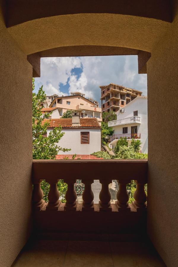 Villa Vera Будва Экстерьер фото